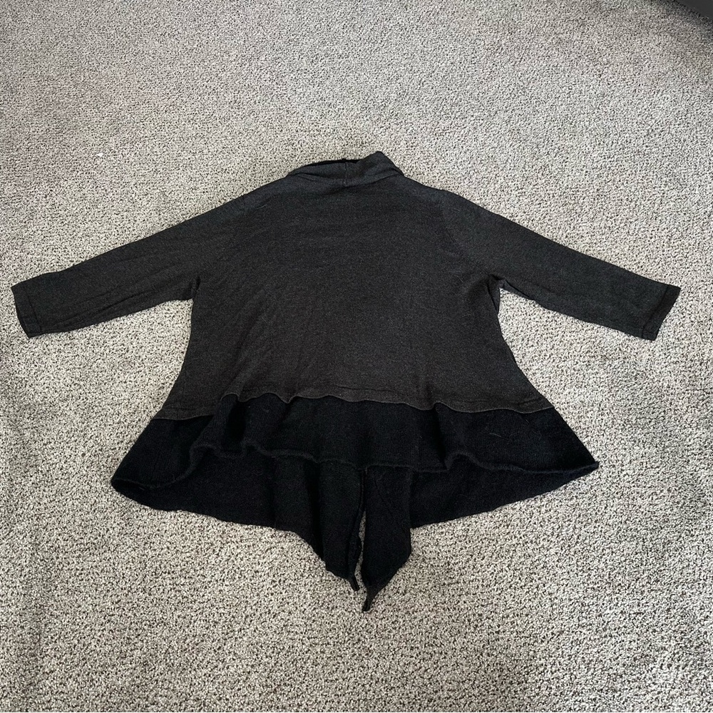CYNTHIA ROWLEY 2X Gray Black Layered Ruffle Cardigan Sweater R $325 - Picture 9 of 16